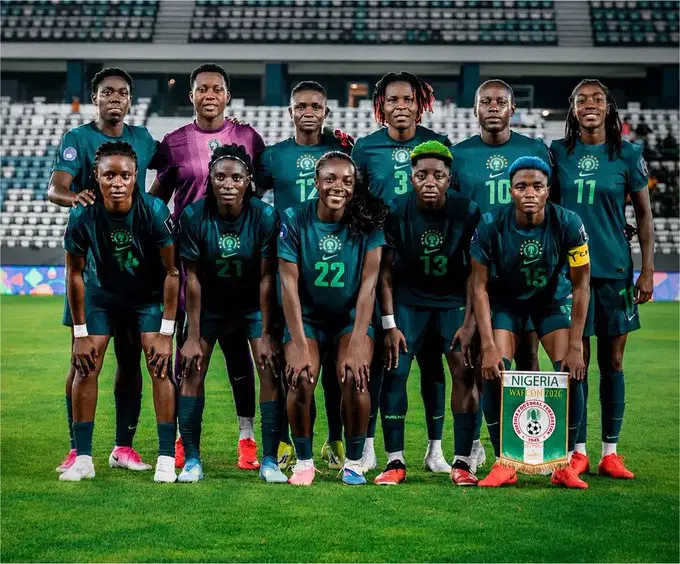 SUPER FALCONS M