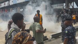 Police fire teargas to disperse EndSARS memorial at Lekki Toll Gate 1