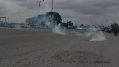 Police fire teargas to disperse #EndSARS memorial at Lekki Toll Gate